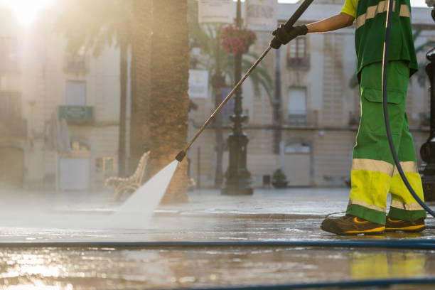Best Spring Cleaning  in Ensley, FL