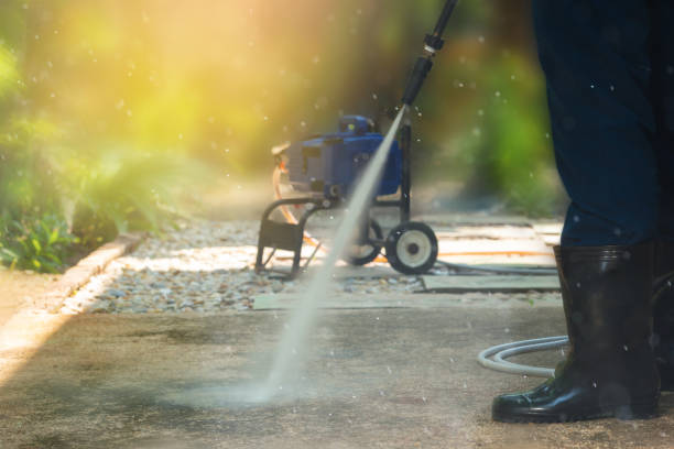 Best Gutter Cleaning  in Ensley, FL